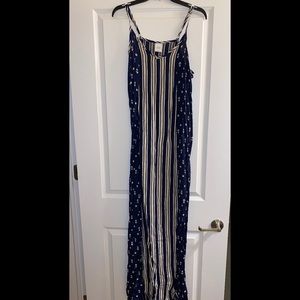 Lucy Love maxi dress